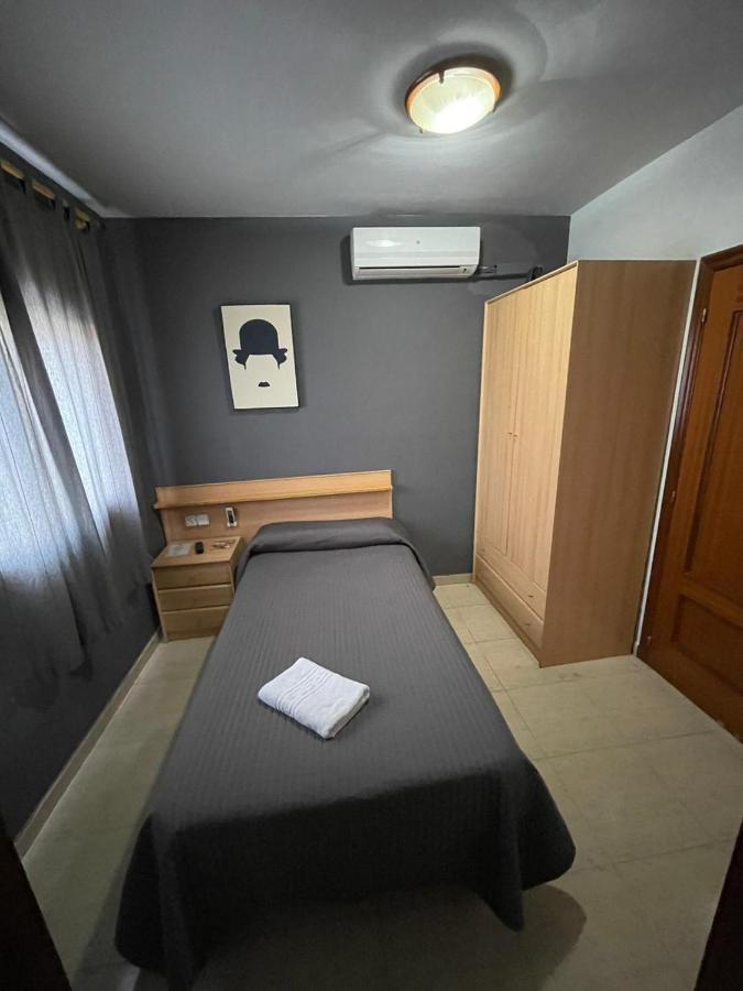 Hostal Del Carmen 特拉萨 外观 照片